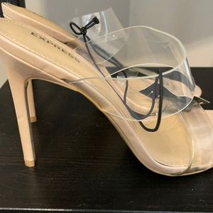 Express Nude/Clear Sandal